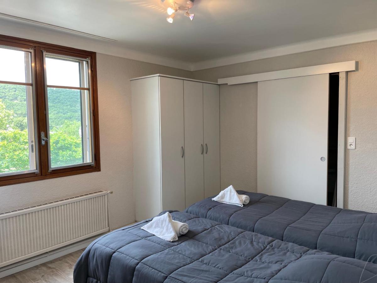 Hotel Les Chenes Sisteron Luaran gambar