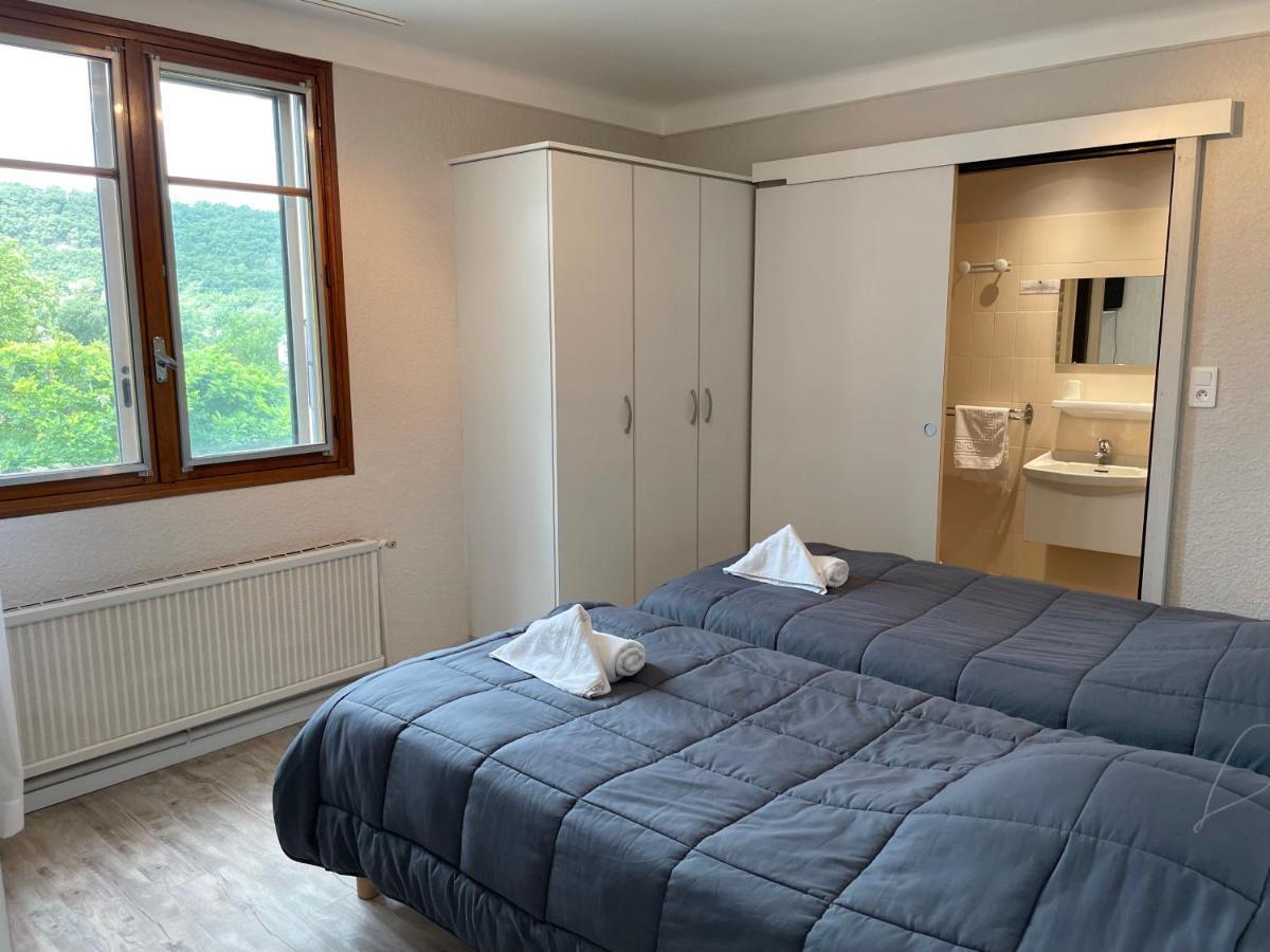 Hotel Les Chenes Sisteron Luaran gambar