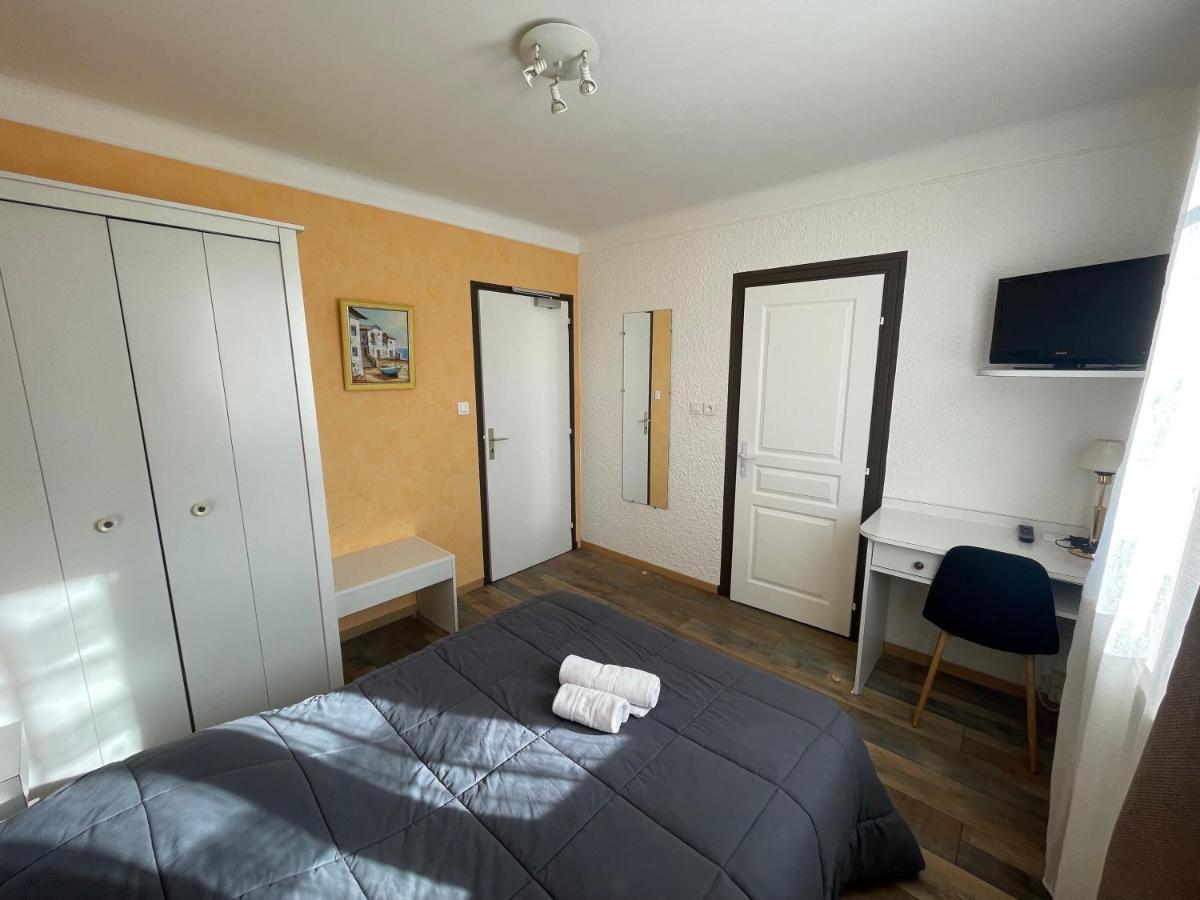 Hotel Les Chenes Sisteron Luaran gambar