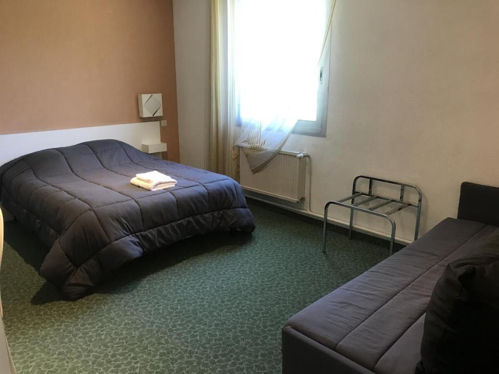 Hotel Les Chenes Sisteron Luaran gambar