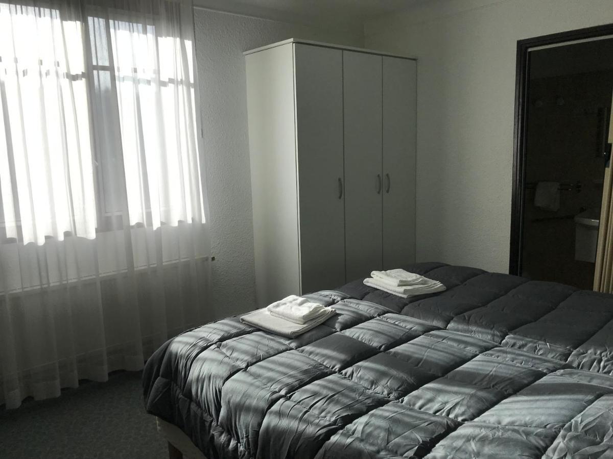Hotel Les Chenes Sisteron Luaran gambar