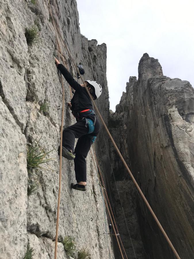 Hotel Les Chenes Sisteron Luaran gambar